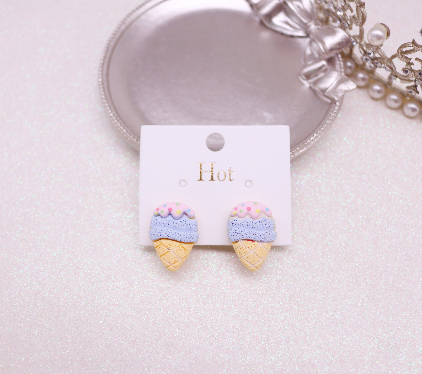 Resin cartoon character ear clip (Mimimo de compra 2) MYA-MuM008