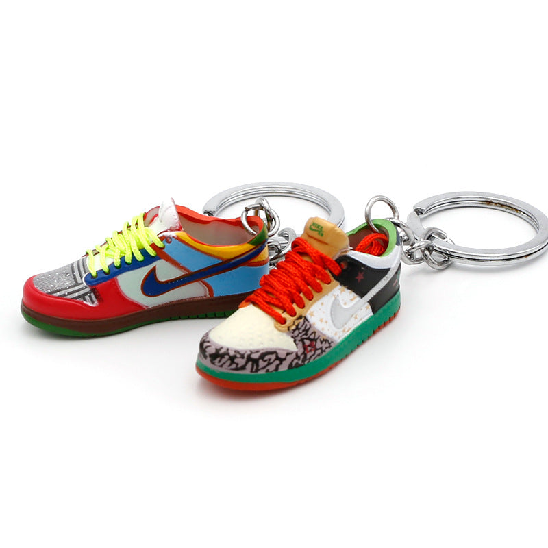 plastic trend skateboard shoes keychain (M) MIC-QLP005