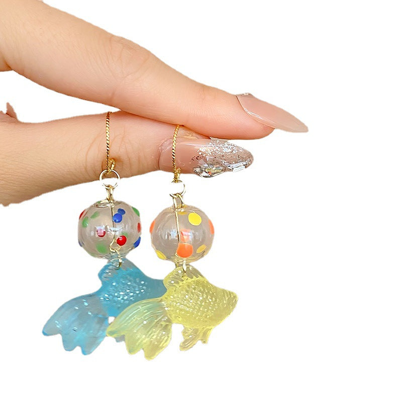 Alloy colored polka dot goldfish earrings (Minimo de compra 3) MIC-GuanY008