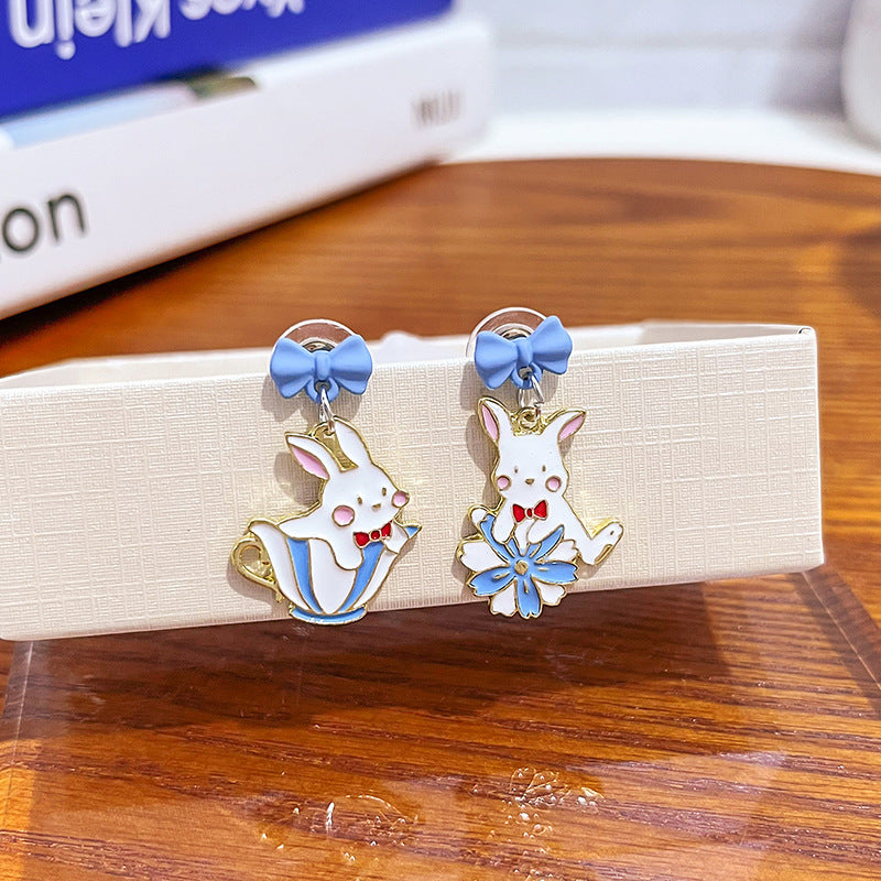 Acrylic cartoon bunny earrings MIC-HongC034