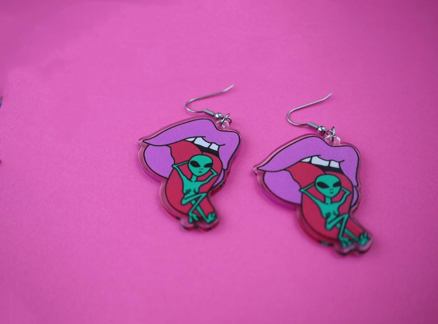 Resin Spaceman UFO Earrings MIC-YuX005