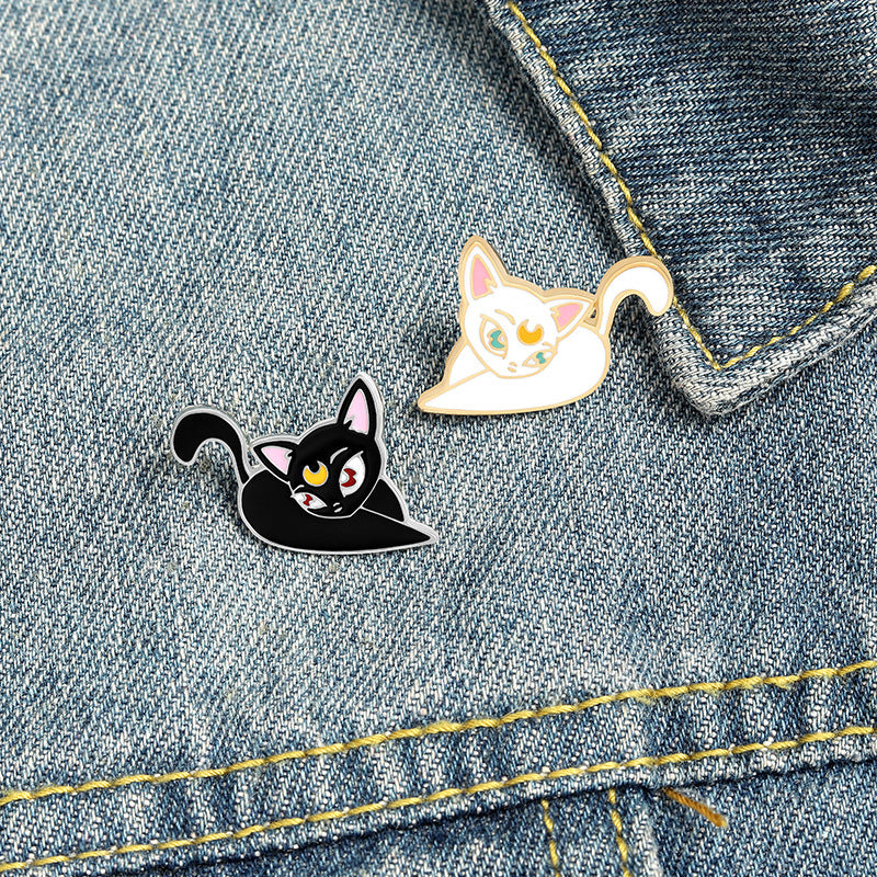 Alloy black and white cat brooch MIC-XuX004