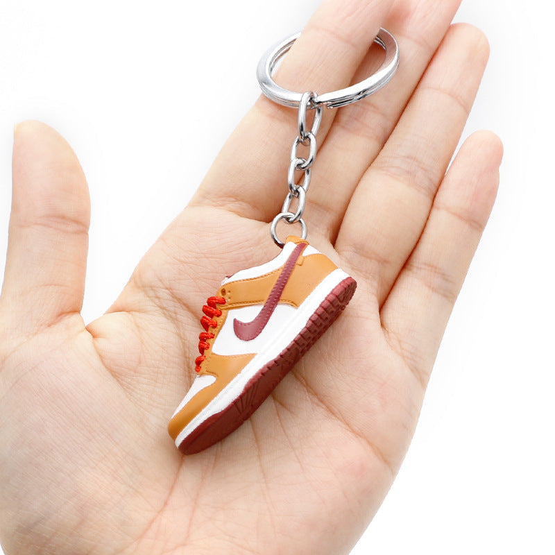 plastic trend skateboard shoes keychain (M) MIC-QLP004