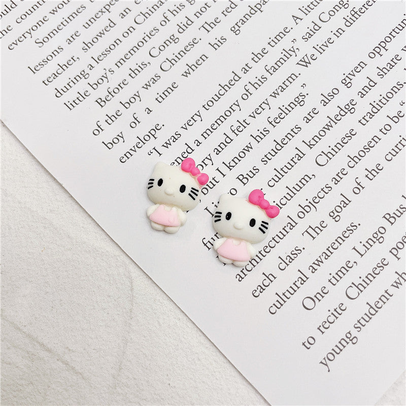 Resin Powder Dudu Big Ear Dog Earrings (Minimo de Compra 2) MYA-WWHM042