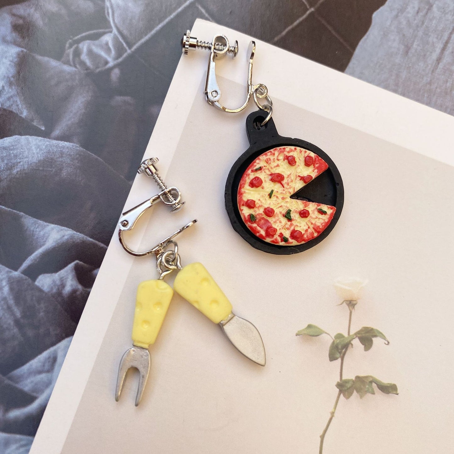 Alloy acrylic simulated pizza earrings MIC-ChouT051