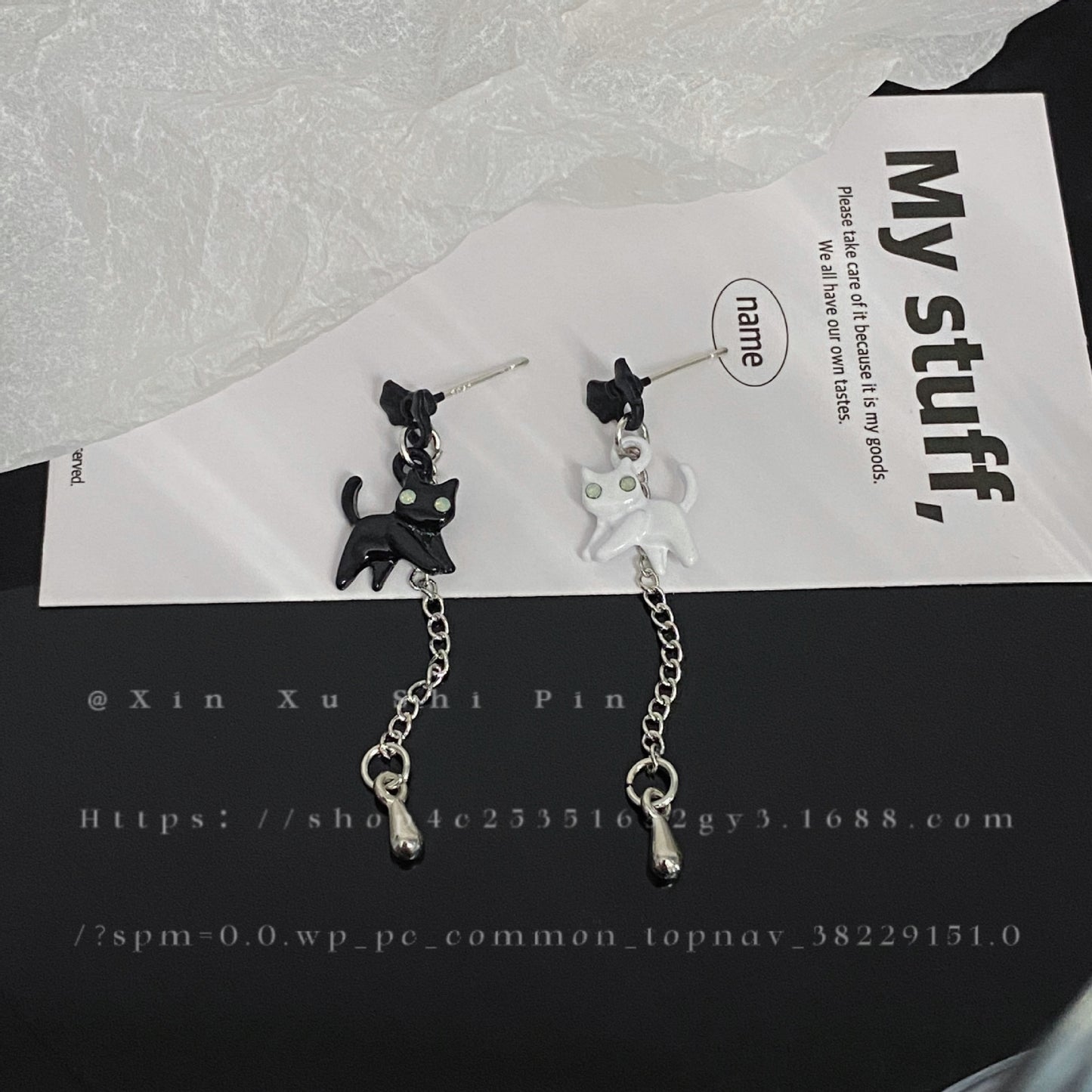 Alloy black and white cat earrings MIC-XinXu023