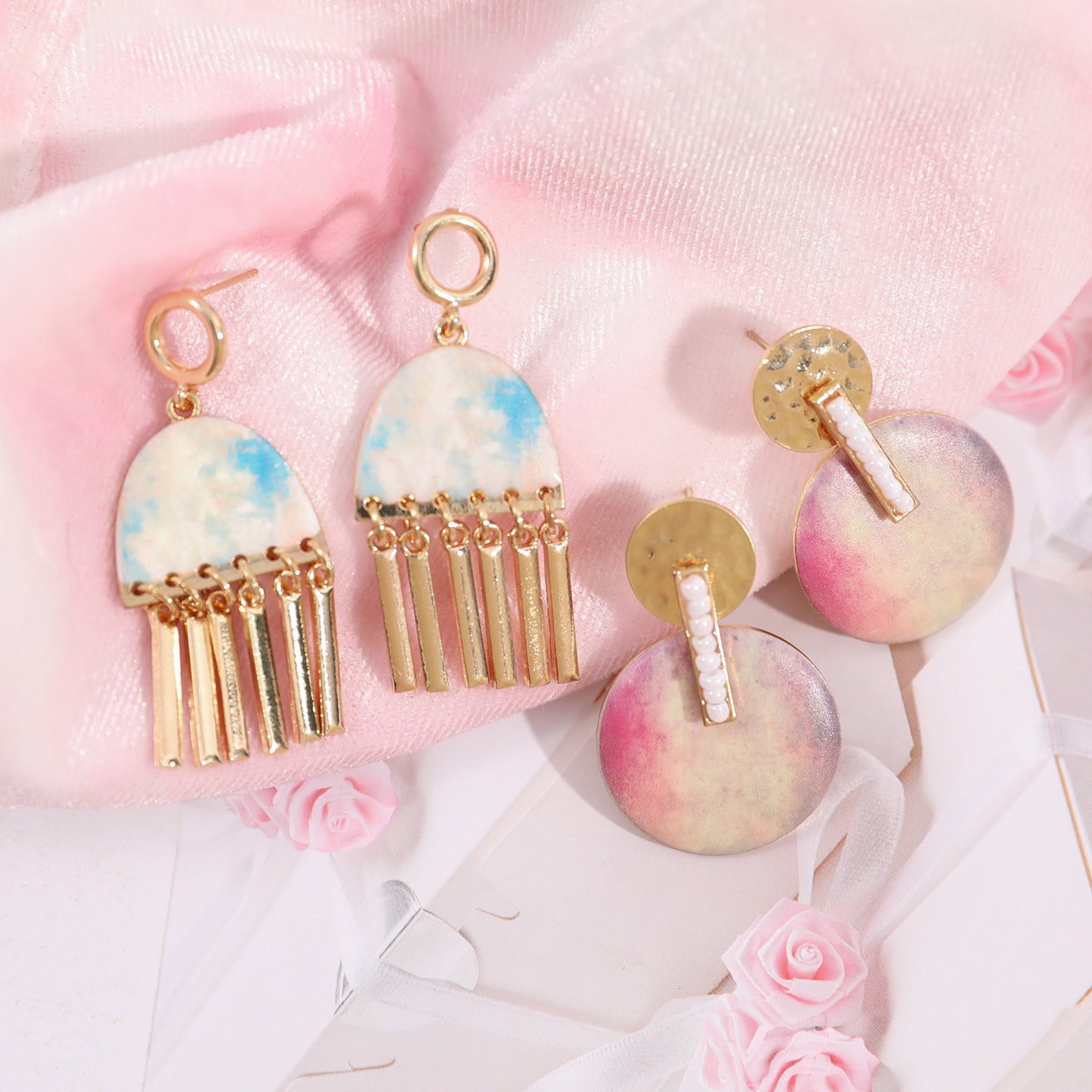 Alloy Circle Personalized Oil Painting Earrings MYA-ZhongY003