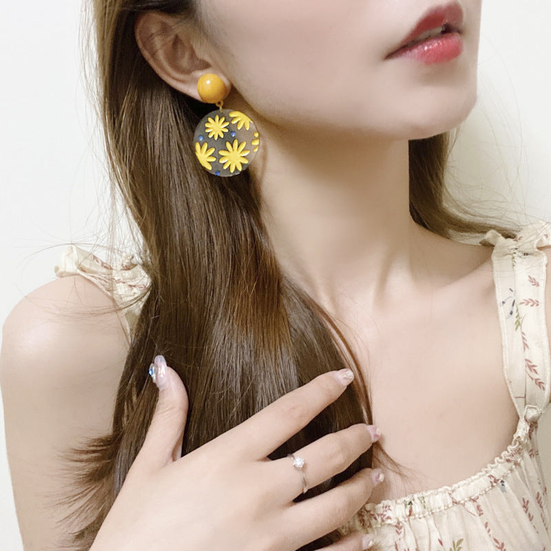 Alloy yellow flower ear clip (Minimo de Compra 2) MIC-ShangY015