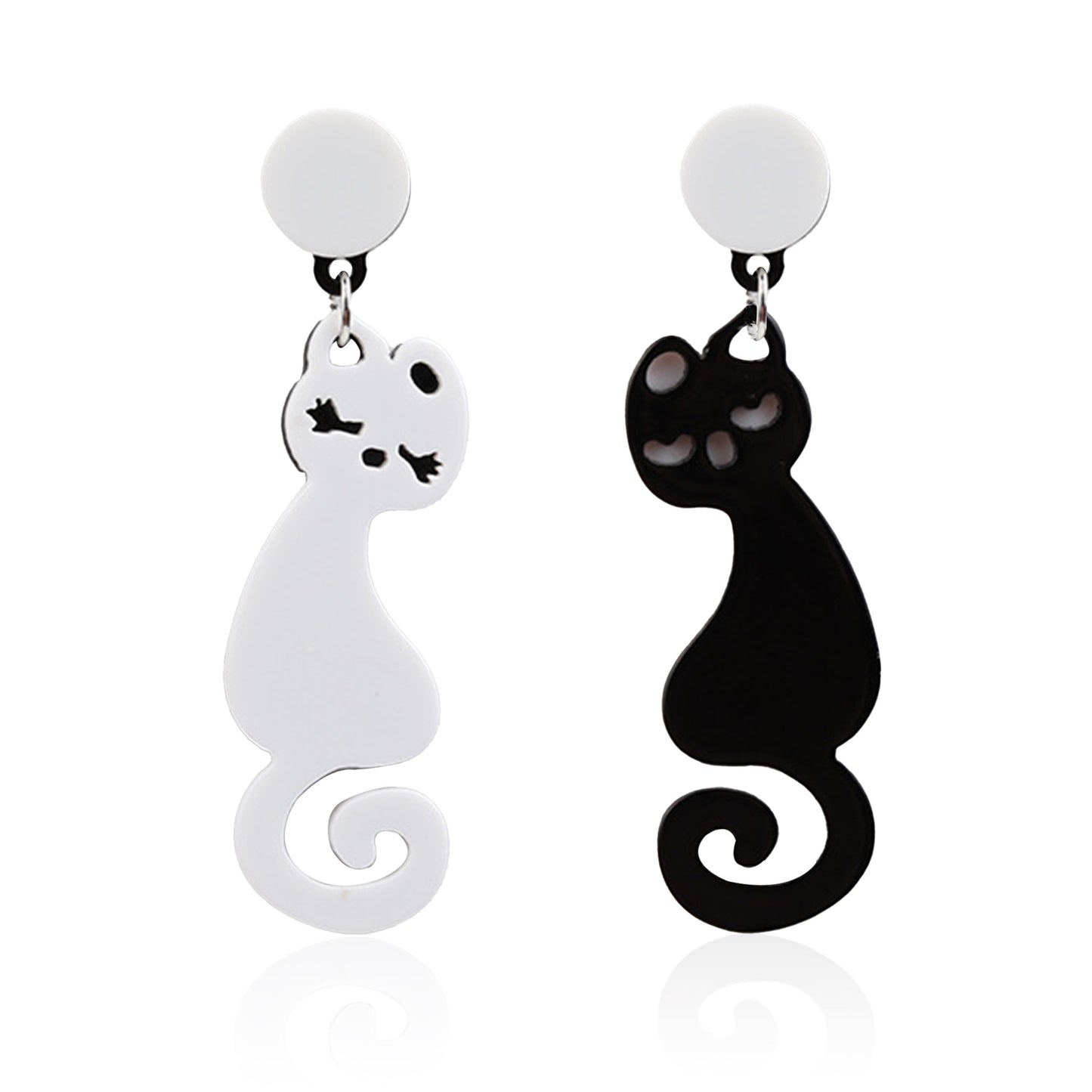 Acrylic Black and White Fox Contrast Earrings (Minimo de Compra 2) MIC-YunXi004