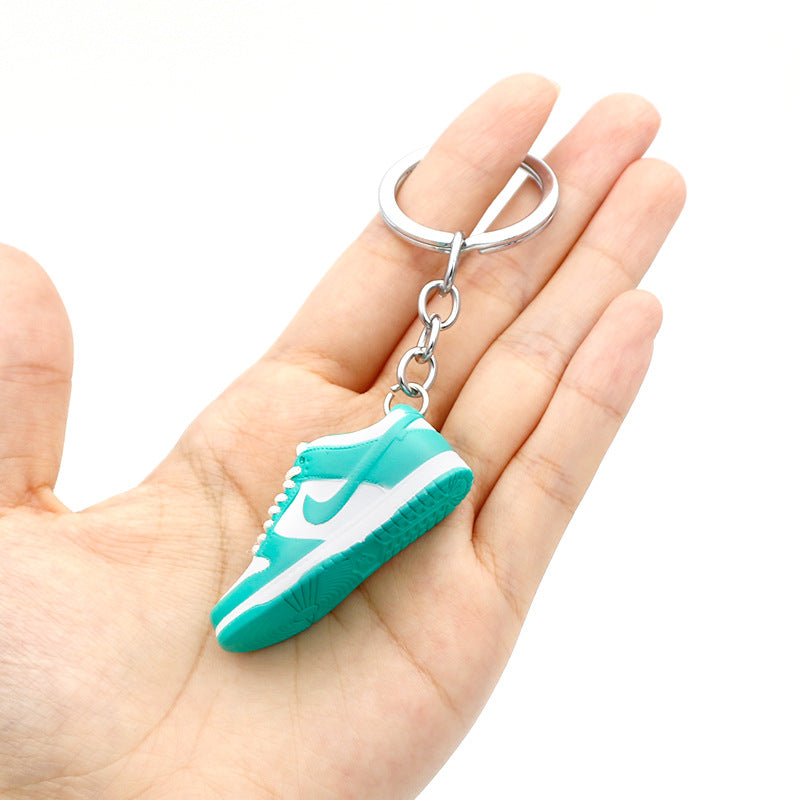 plastic trend skateboard shoes keychain (M) MIC-QLP005