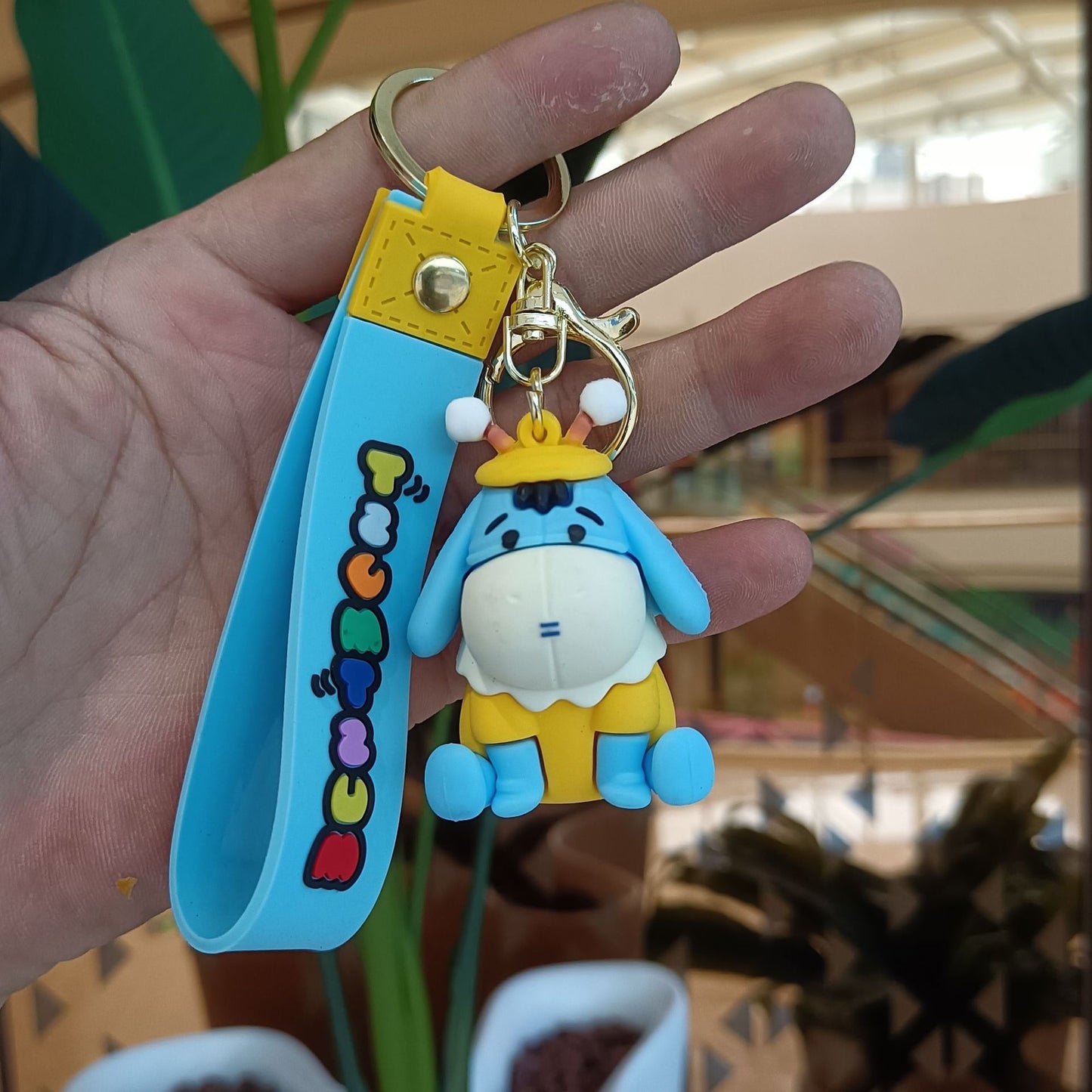 PVC cartoon Winnie Bear keychain (Minimo de Compra 2) MIC-KuangK003