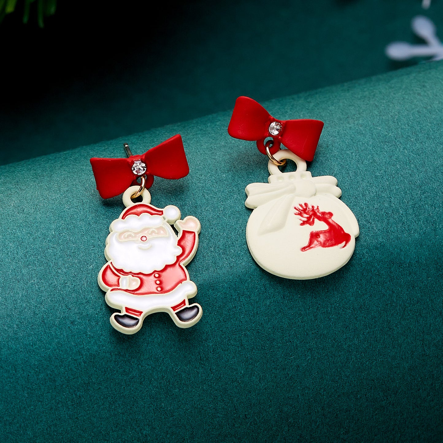 Alloy Santa Claus Bell Snowflake Earrings (Minimo de Compra 2)  MIC-JueH013