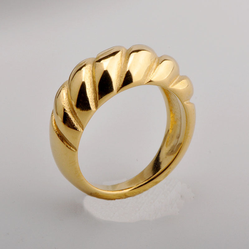 Stainless steel gold-plated Fried Dough Twists personality ring MYA-YHZX003