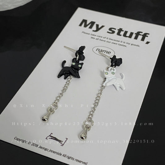 Alloy black and white cat earrings MIC-XinXu023