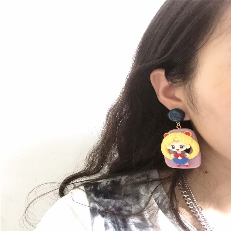 Resin Fashion Cartoon Earrings MYA-BXX016