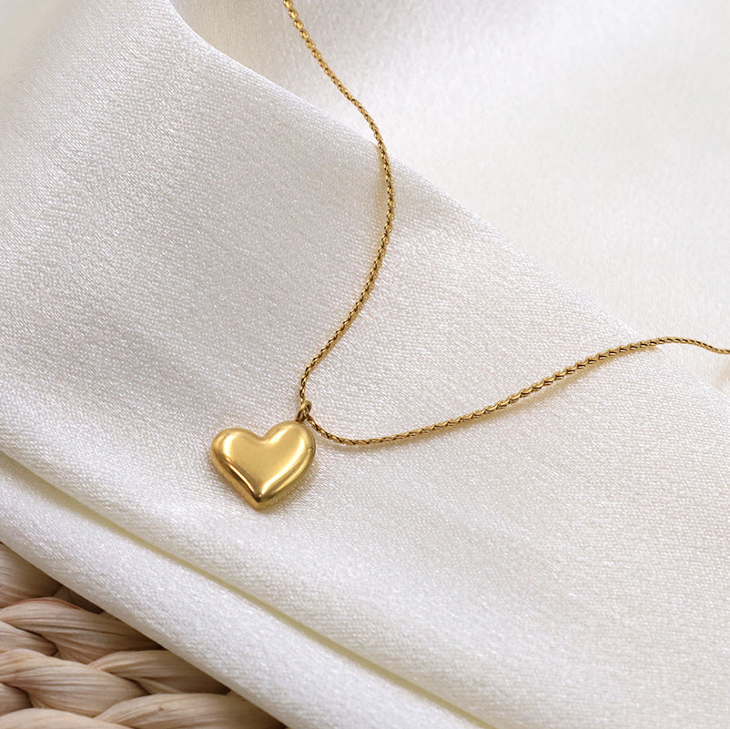 Stainless steel gold-plated heart-shaped peach heart necklace MYA-XuanJ044