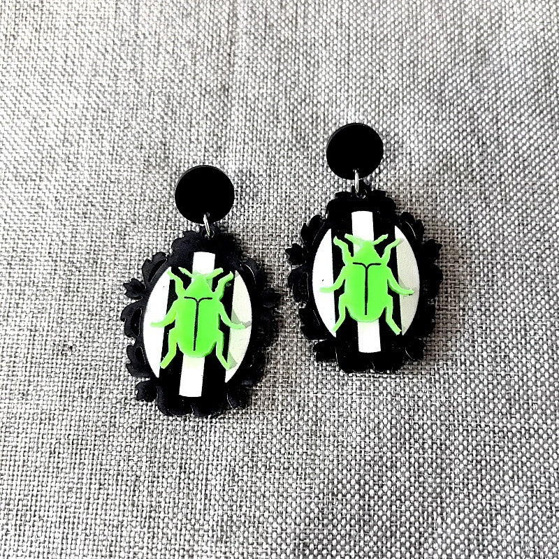 Acrylic Beetle Halloween Earrings MIC-XueP167