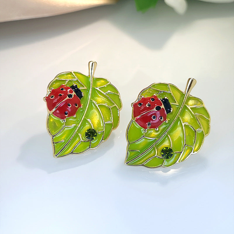 Alloy enamel ladybug leaf earrings (Minimo de compra 3) MIC-MeiY004