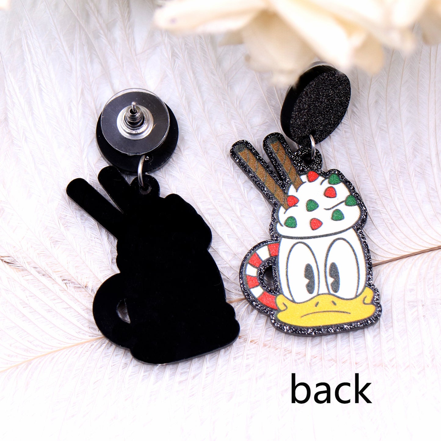 Acrylic Christmas cartoon character earrings (Minimo de compra 5) MIC-XiaoY070