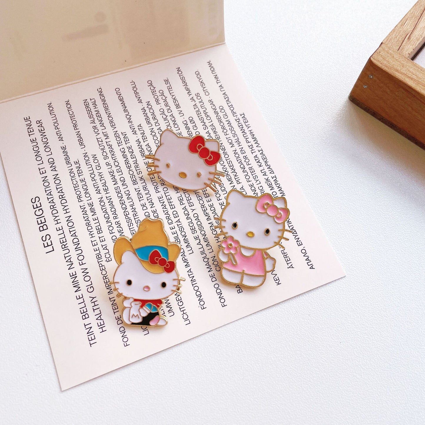 Alloy cute anime character brooch MIC-KaL030