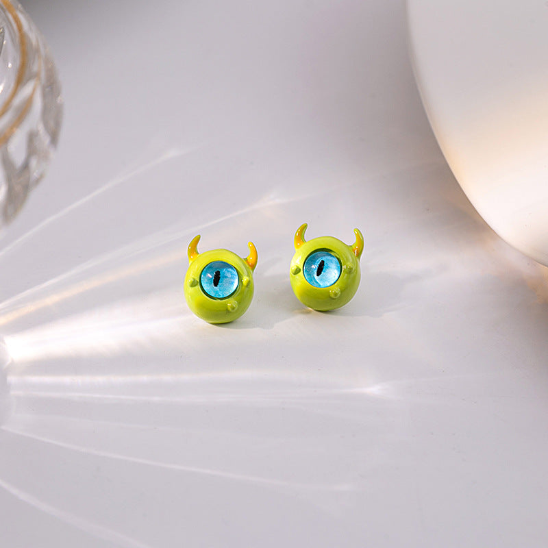 Alloy cartoon oil dripping cat's eye stone earrings MIC-MDD161