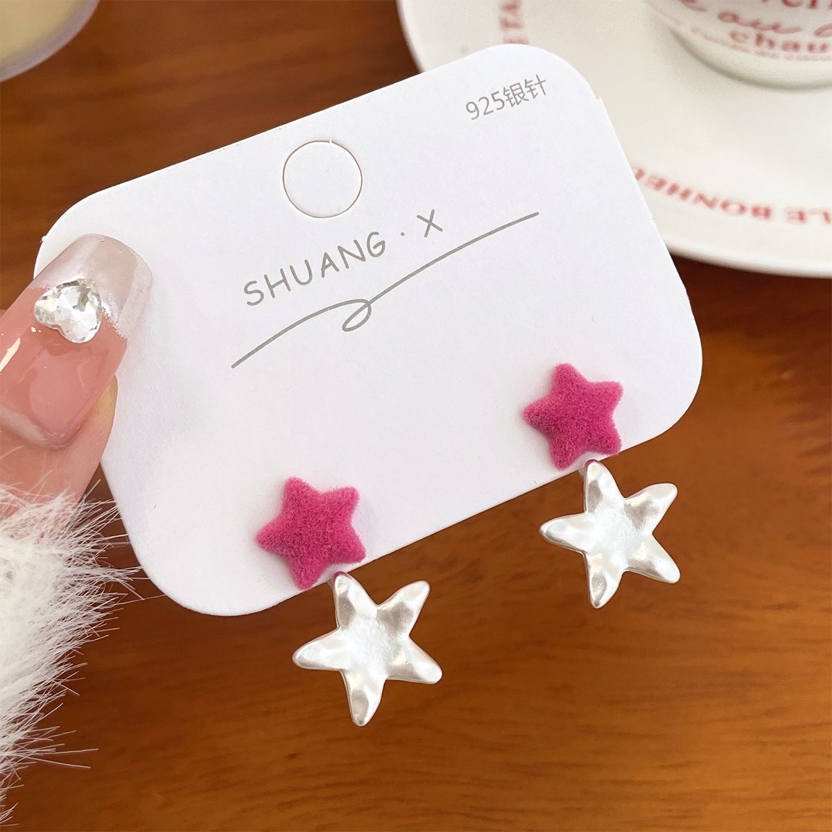 Acrylic flocked five pointed star earrings (Minimo de Compra 2) MIC-ShuangX025