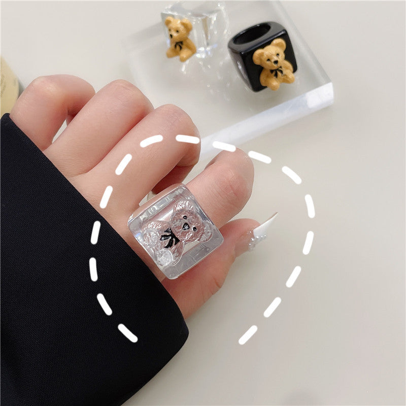 Resin Vintage Bear Ring MIC-JianY002