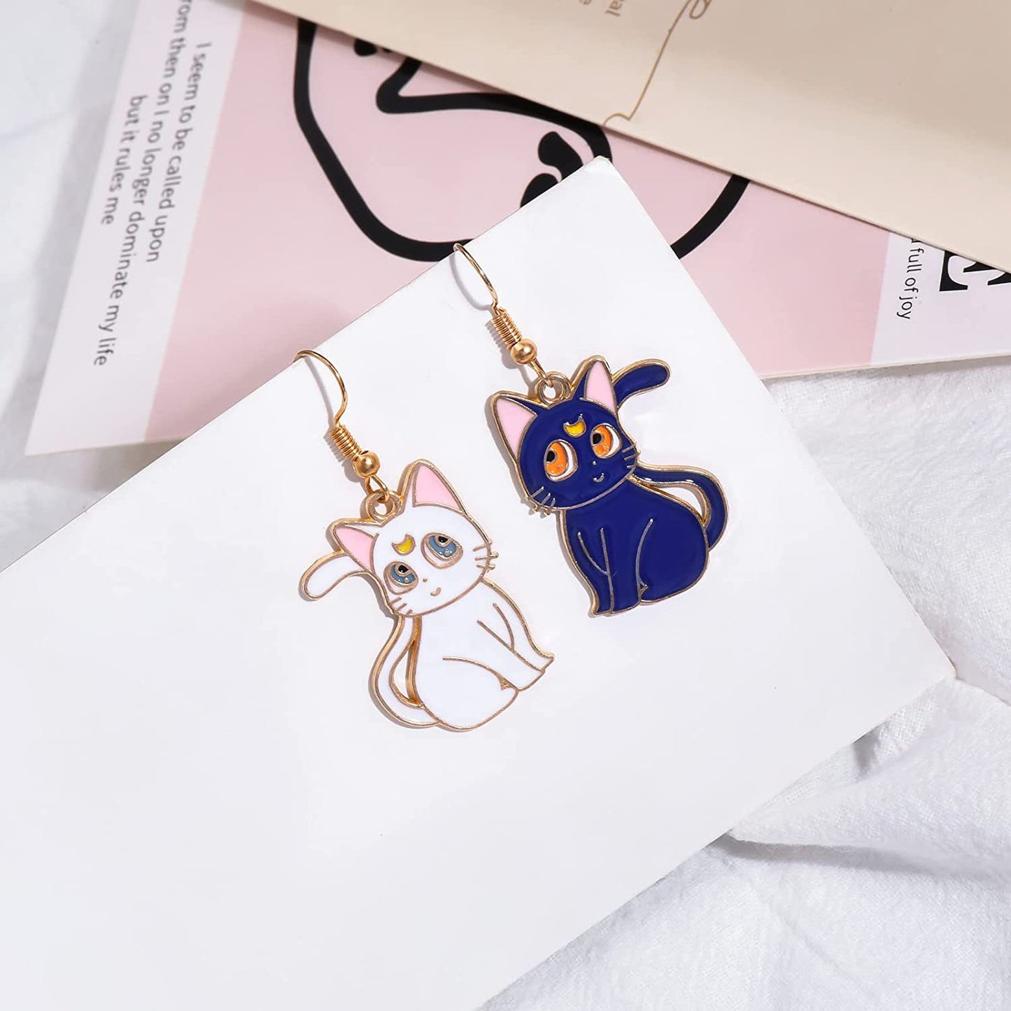 Alloy black and white cat earrings (Minimo de Compra 2) MIC-CaiT018