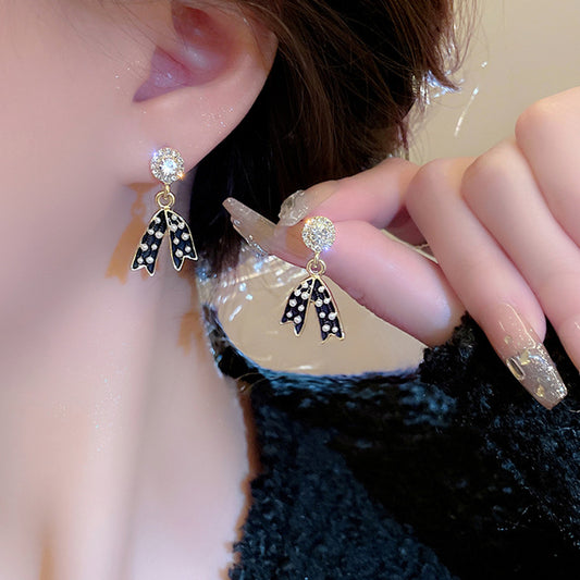 Alloy black bow earrings MYA-DongJ006