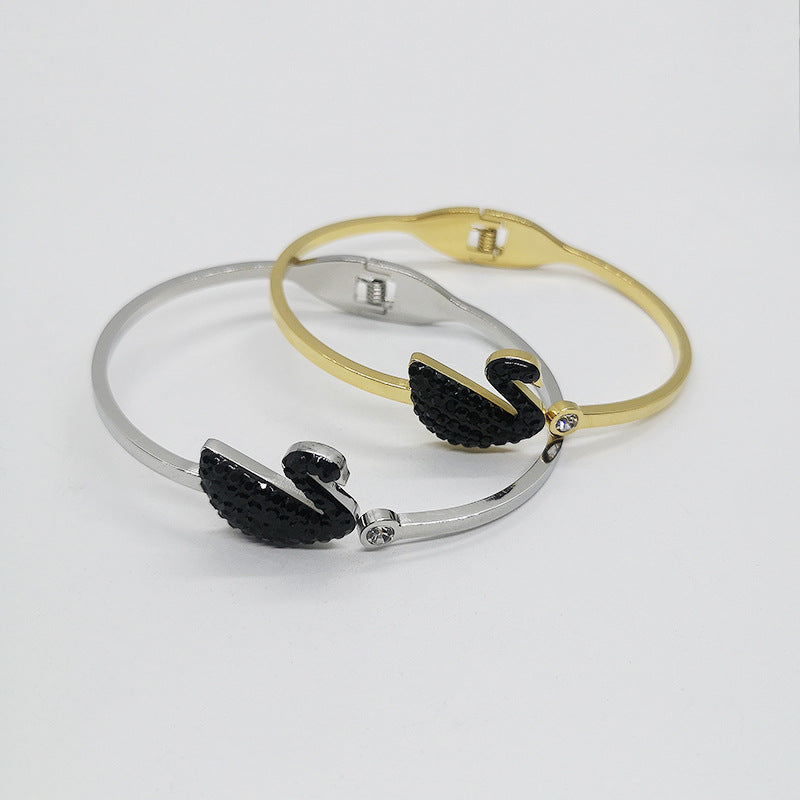 Bracelet Black Swan Spring Opening Stainless Steel QianH005