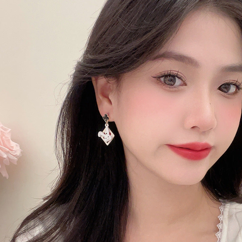 Alloy contrasting red peach blossom earrings MYA-BLD099