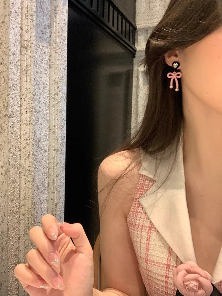 Alloy Pearl Pink Bow Earrings MIC-BeiY005