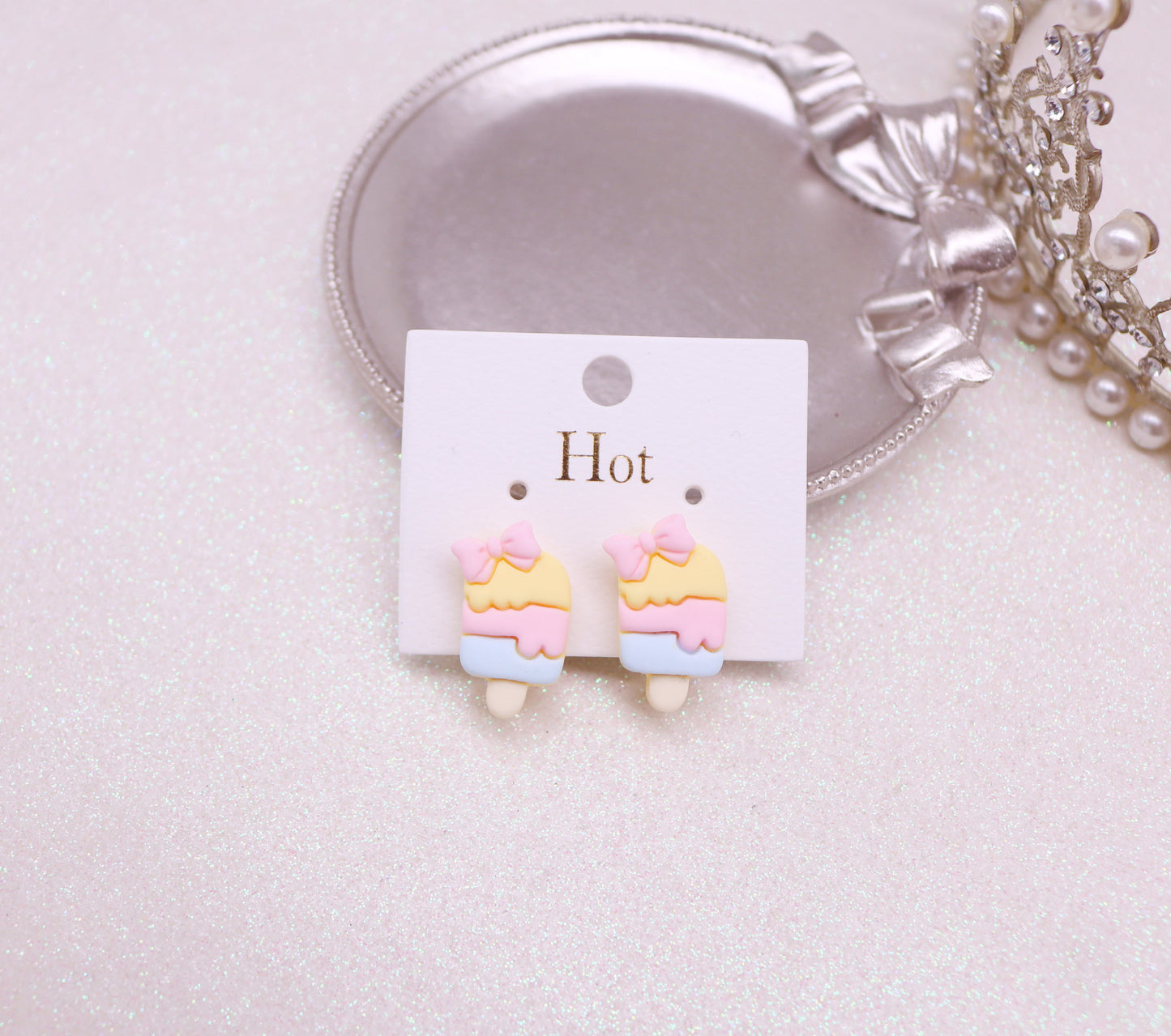 Resin cartoon character ear clip (Mimimo de compra 2) MYA-MuM008