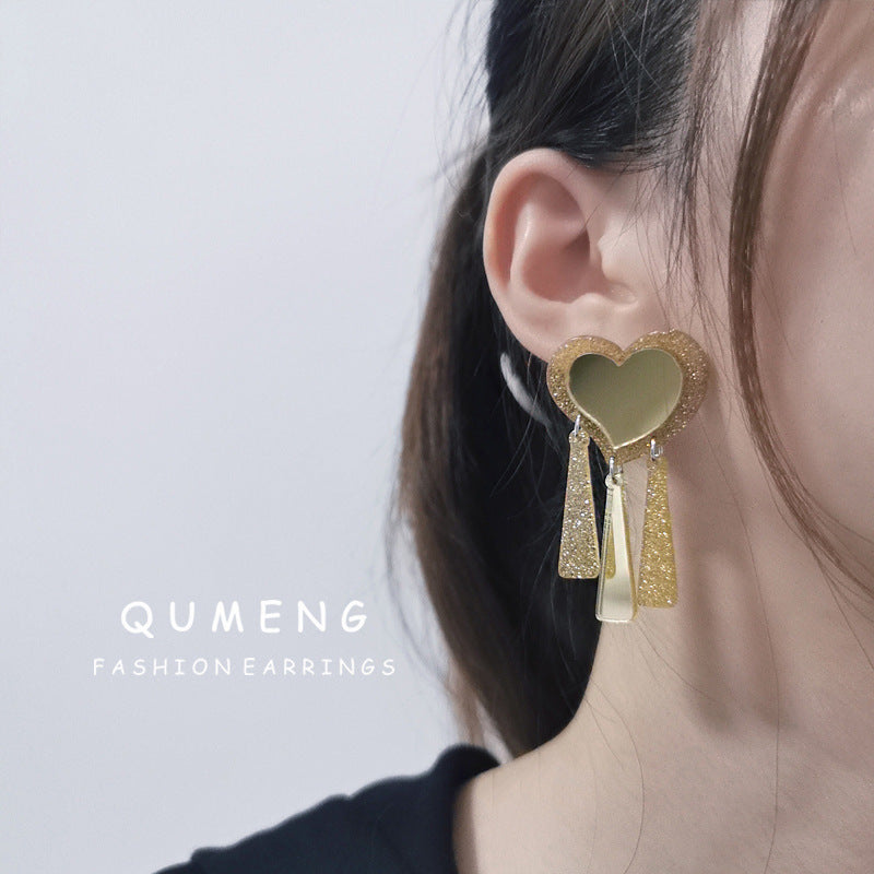 Acrylic Love Gold Sequin Earrings (Minimo de Compra 2) MYA-QingM020