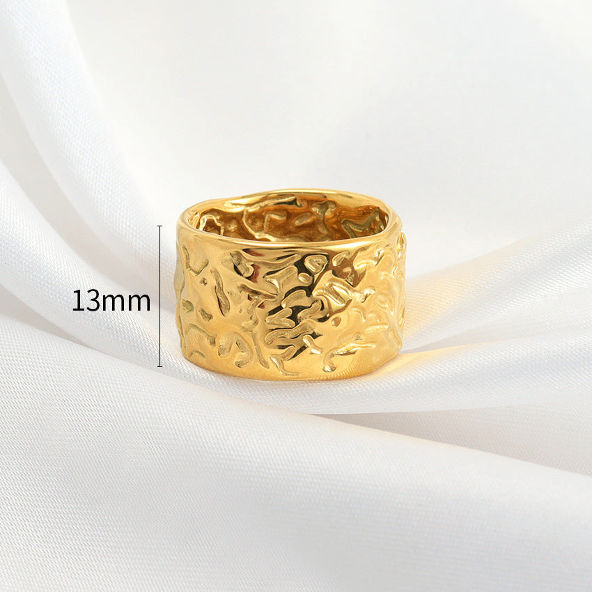 Stainless steel embossed textured round gold-plated ring MIC-MNS005