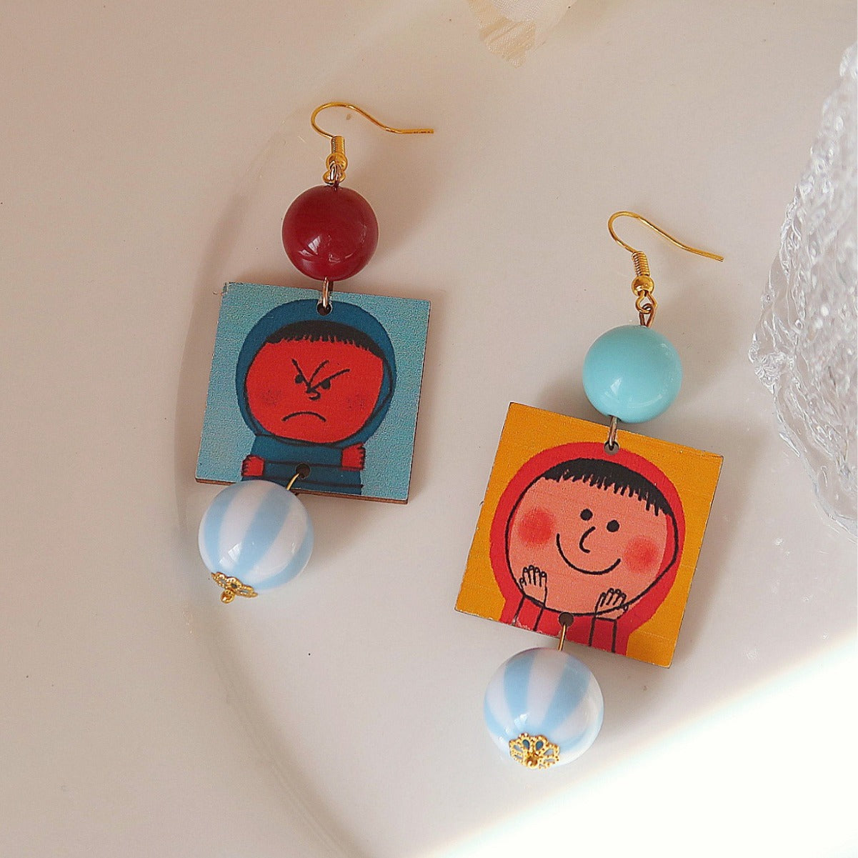 Alloy resin cartoon ugly and cute earrings (Minimo de compra 5) MYA-AoY007