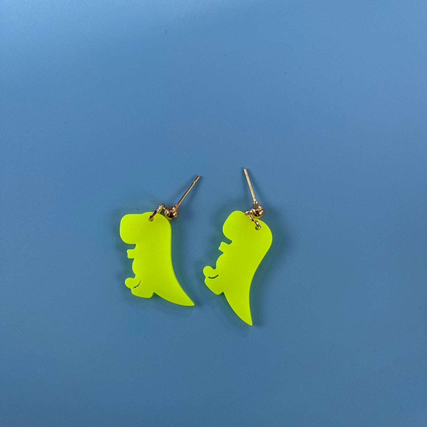 Acrylic cute dinosaur earrings (Minimo de Compra 2) MIC-YunXi003