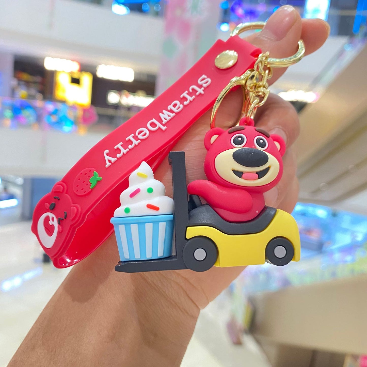 PVC Greedy Strawberry Bear Cartoon Keychain (Minimo de Compra 2) MIC-PengY025