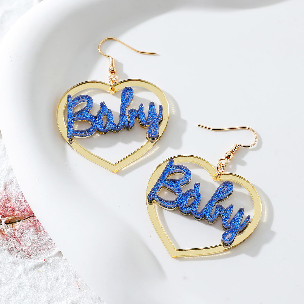 Acrylic Letter BABY Heart shaped Earrings (Minimo de Compra 5) MIC-DaiW022