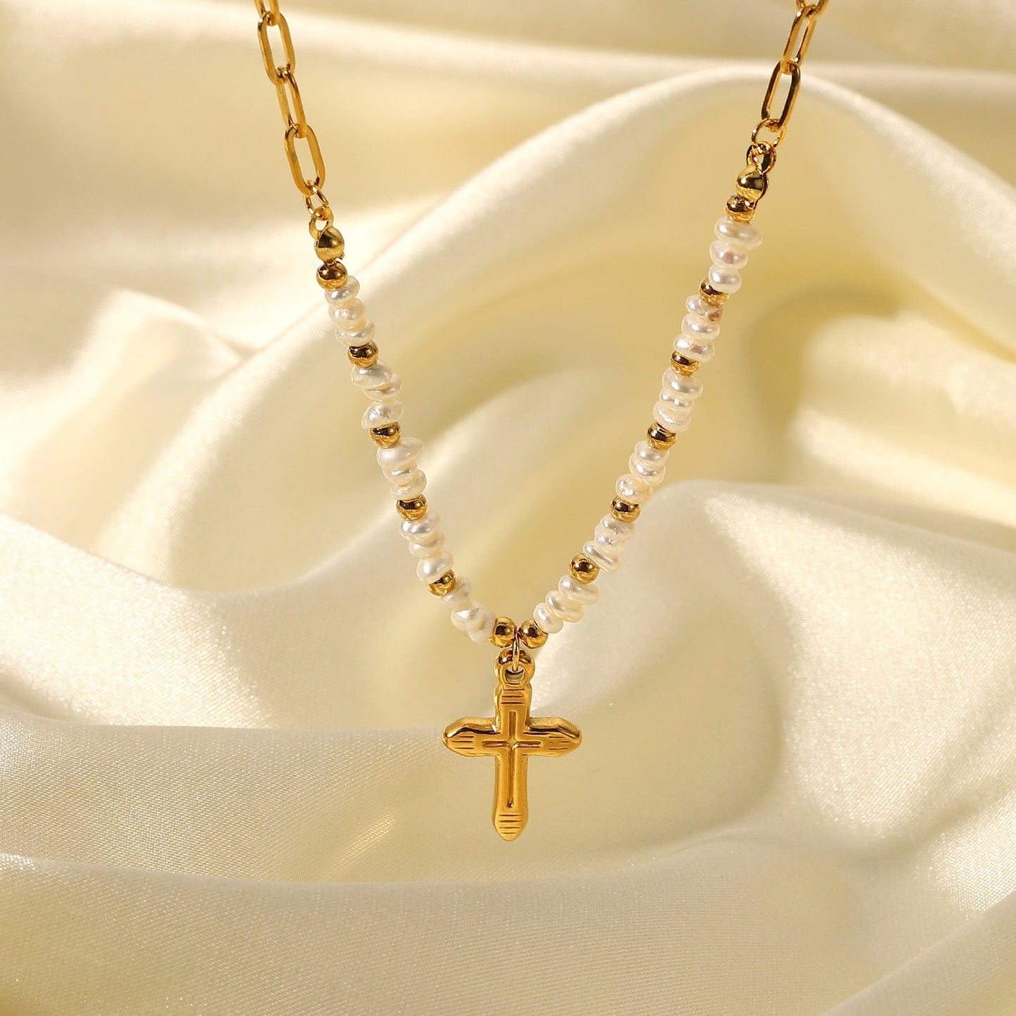 Stainless Steel Gold Plated Cross Necklace MIC-JieD010