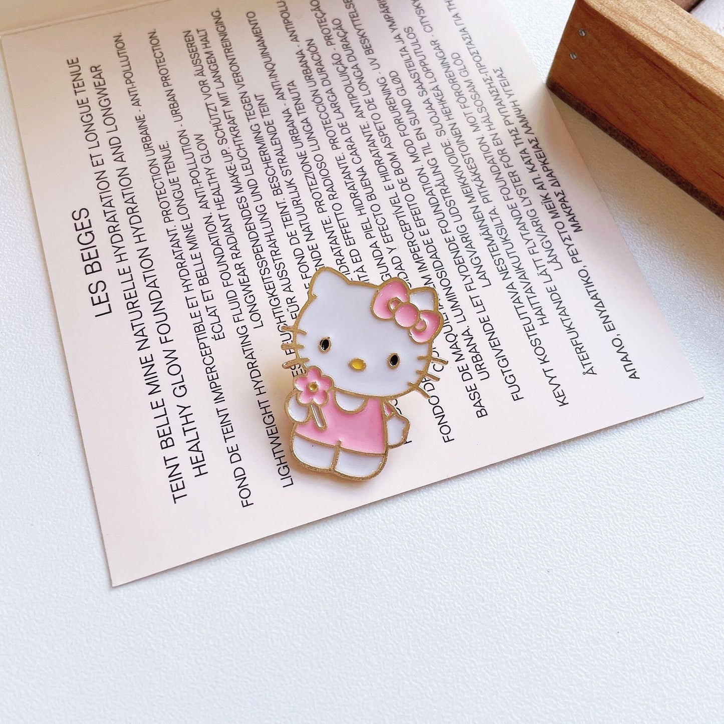 Alloy cute anime character brooch MIC-KaL030