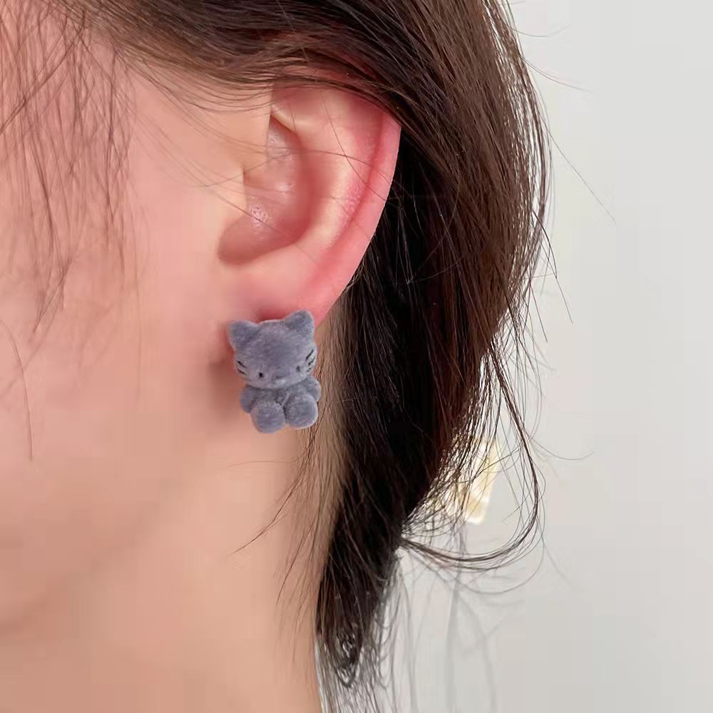 Velvet Cute Cat Earrings MIC-LuH001