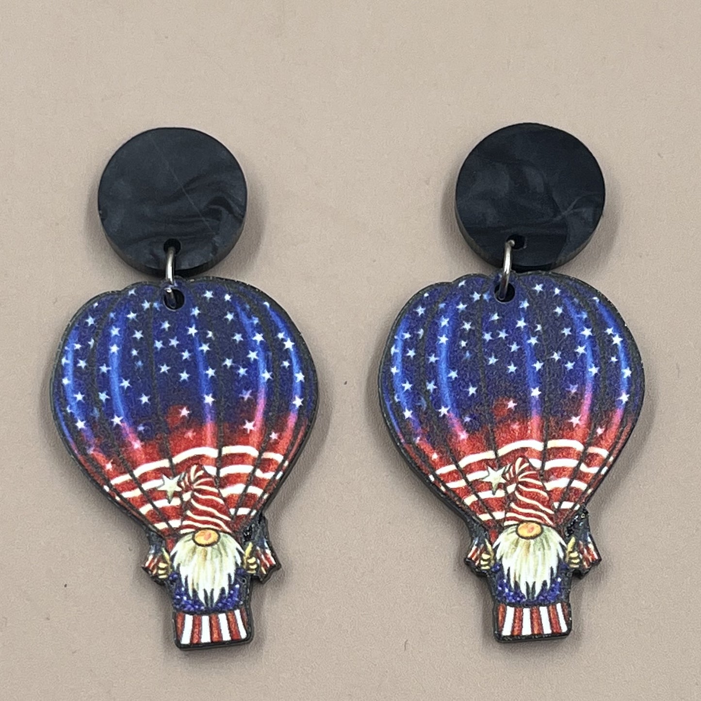 Acrylic hot air balloon earrings (Minimo de compra 5) MYA-XiaoY026