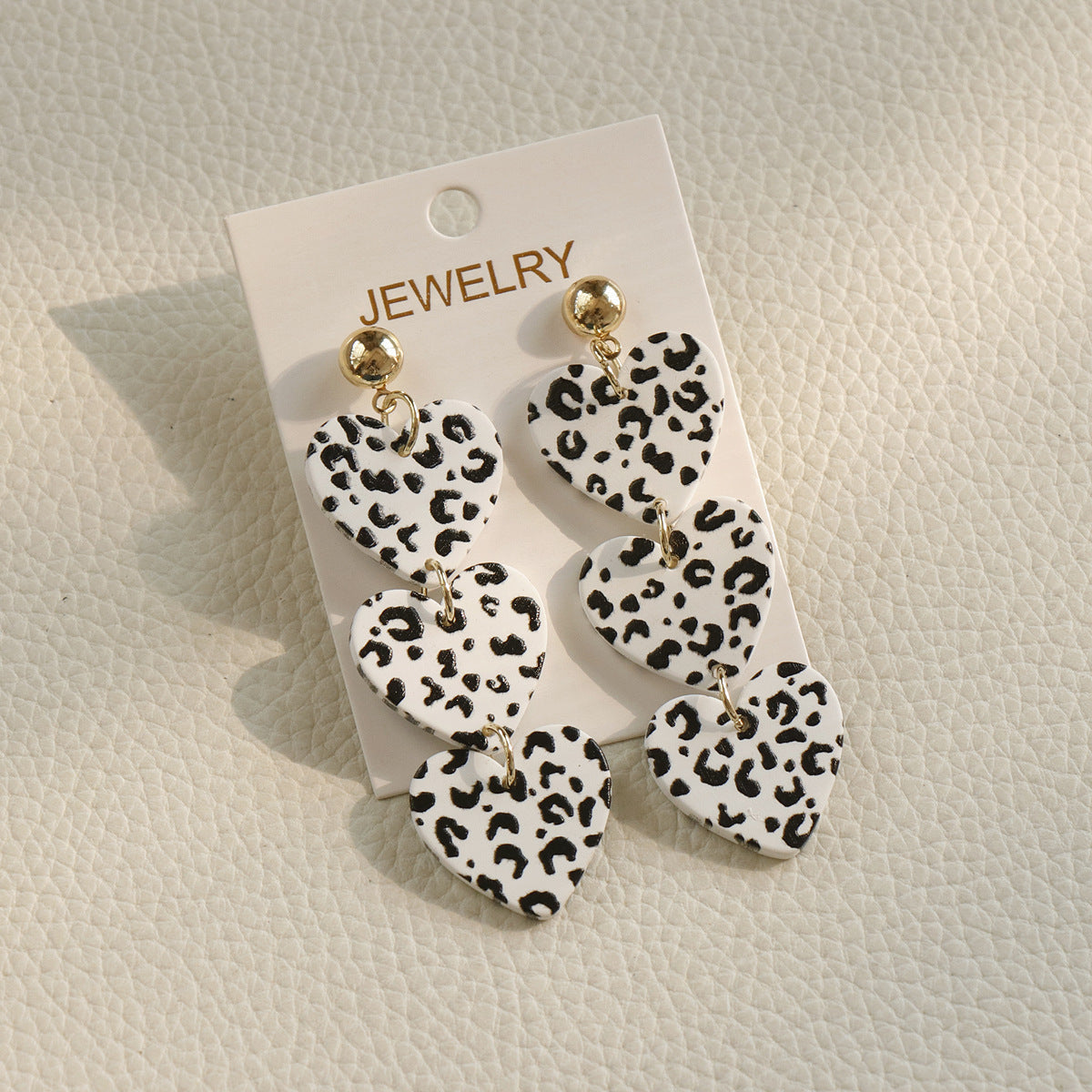 Acrylic resin leopard print contrast earrings MIC-OuY003