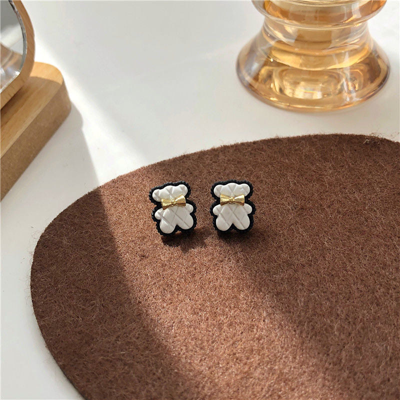 Resin cute little bear earrings (Minimo de Compra 2) MIC-XiM040