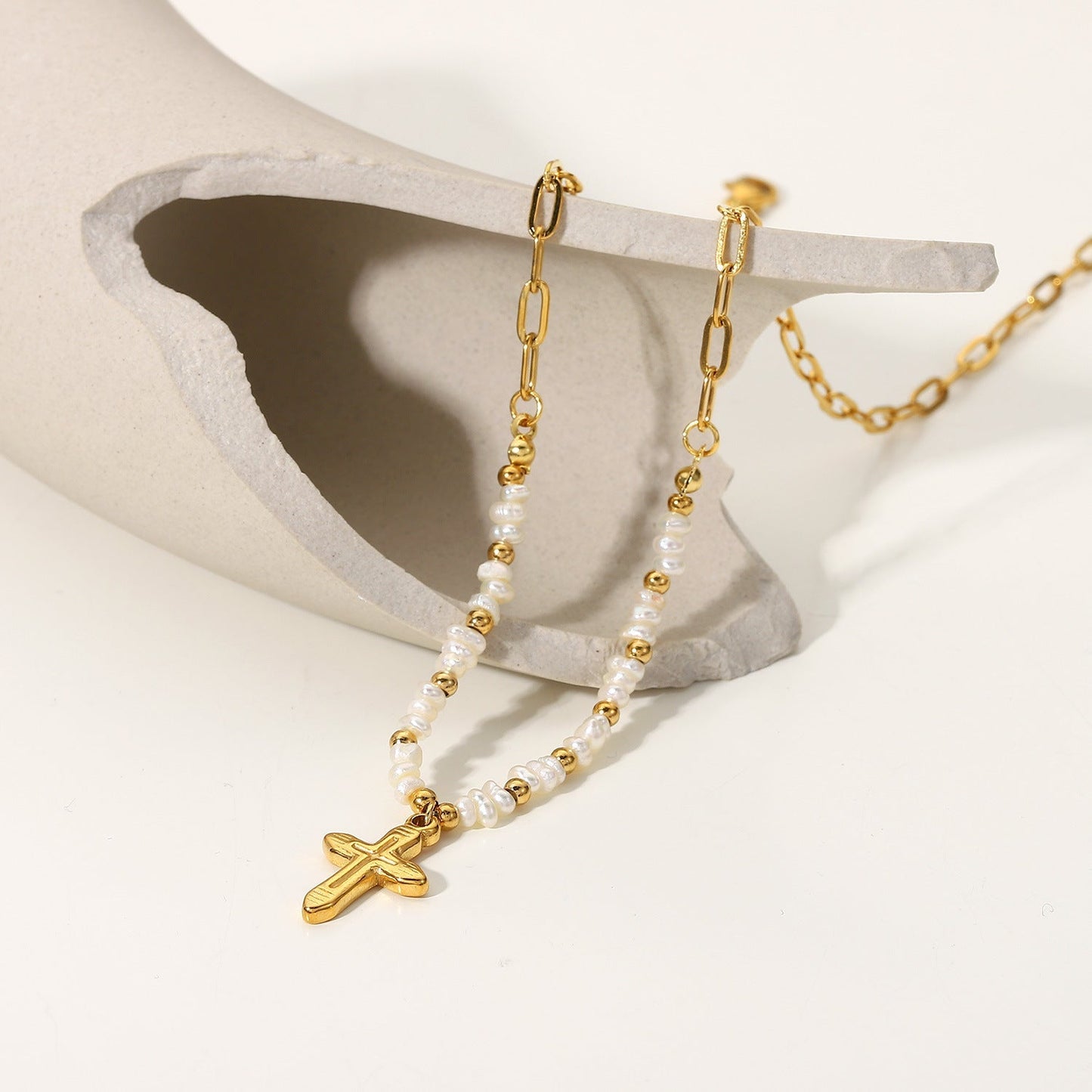 Stainless Steel Gold Plated Cross Necklace MIC-JieD010