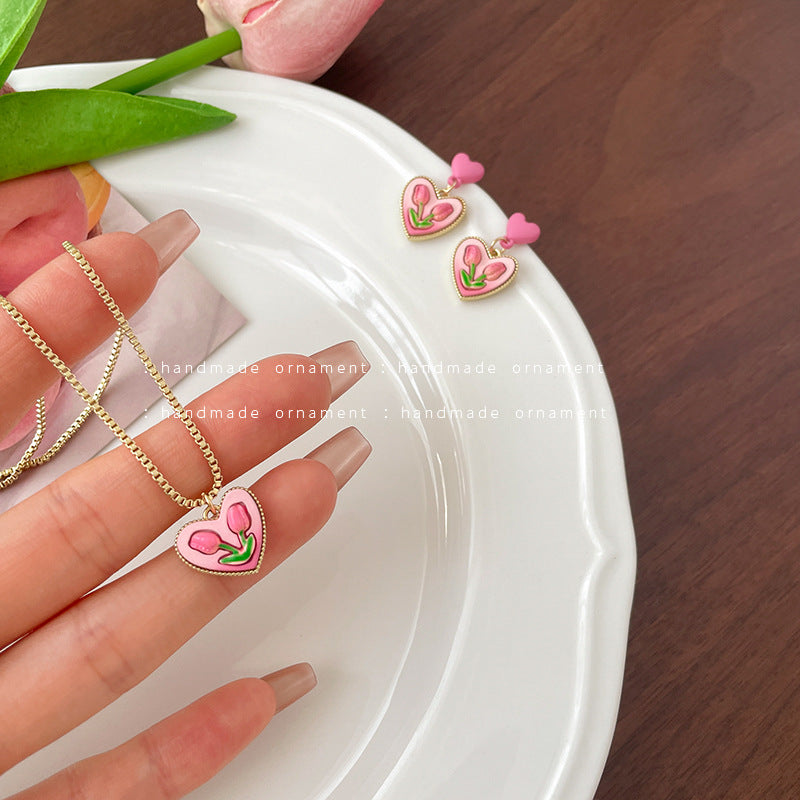 Resin Pink Tulip Earrings (Minimo de compra 2) MIC-TQL016