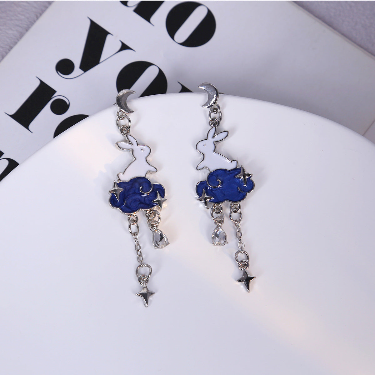 Alloy Dripping Oil Cloud Rabbit Earrings MYA-MDD183