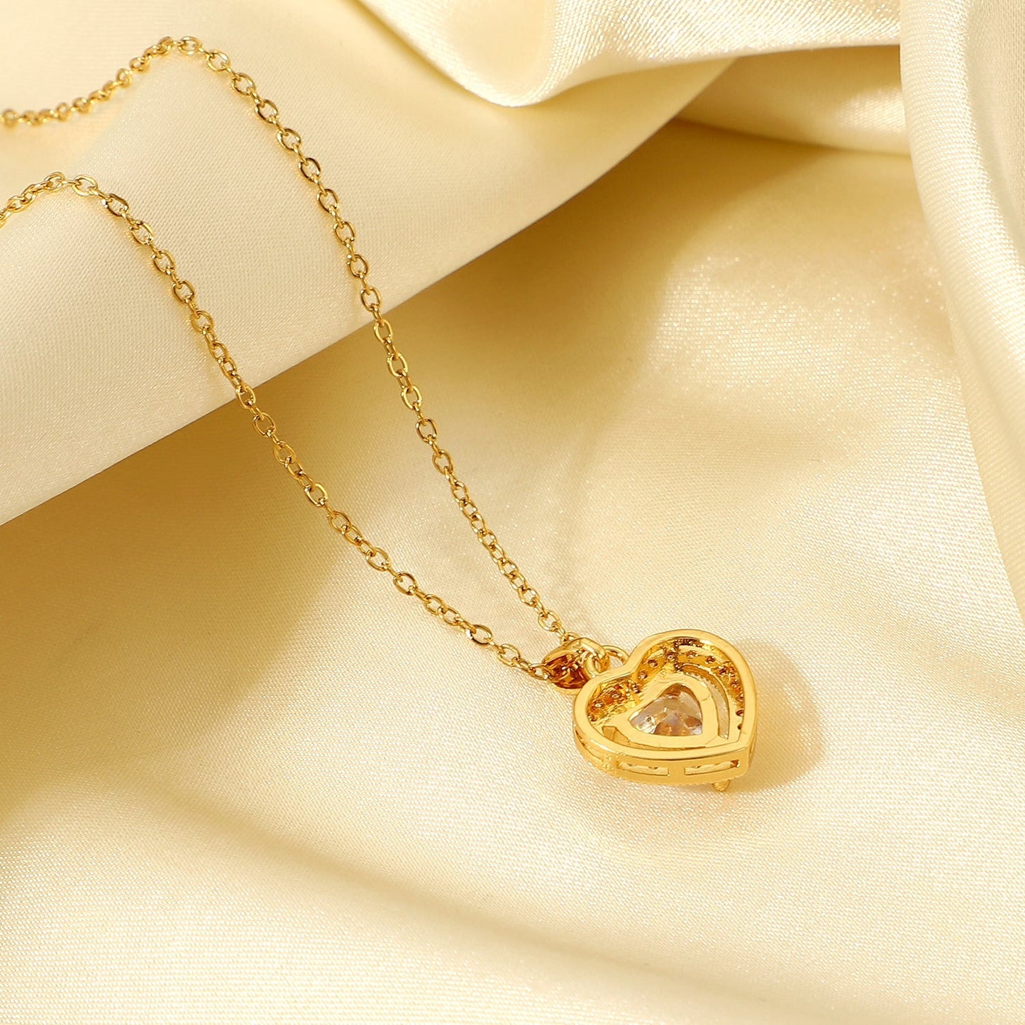 Stainless Steel Gold Plated Heart Necklace MIC-JieD012