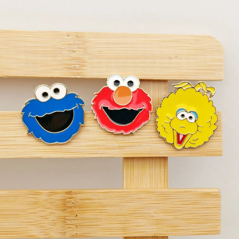 Alloy Cute Sesame Street Elm Bird Brooch MIC-QiSen016